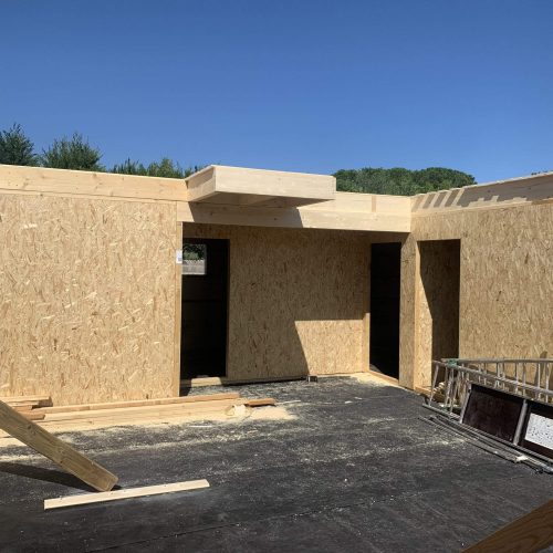 1DFFD04F-85B4-4A99-A5A5-0BC399025738-scaled